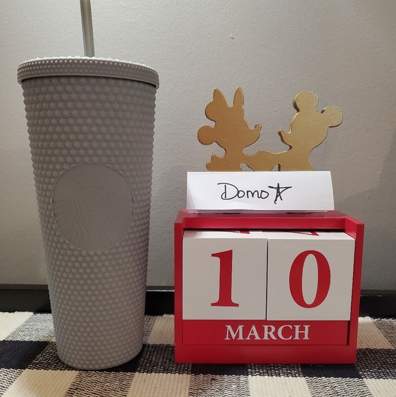 Starbucks Matte Set - Picture 6 of 7